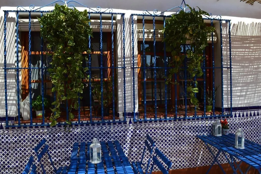 Apartamento La casa roja: luminoso ático con vistas Sevilla