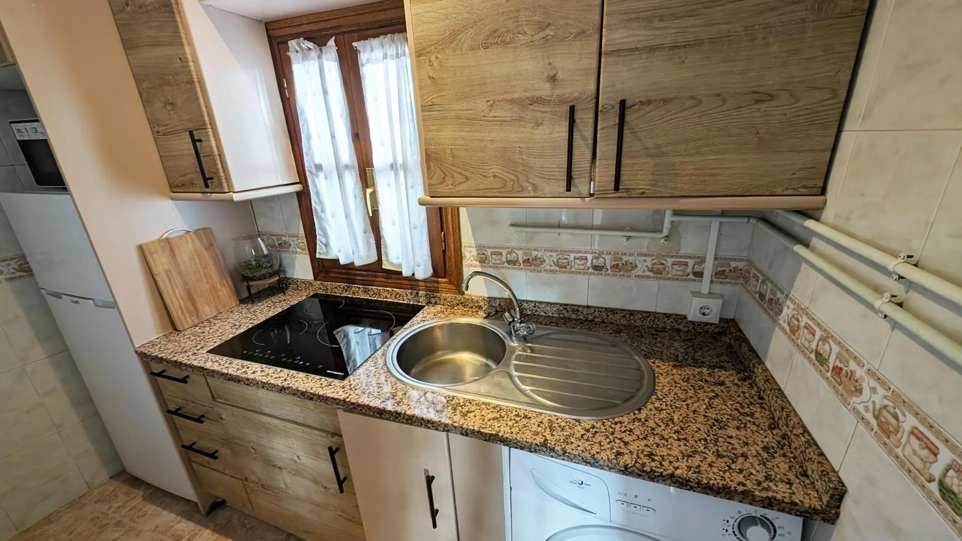 Apartamento La casa roja: luminoso ático con vistas Sevilla